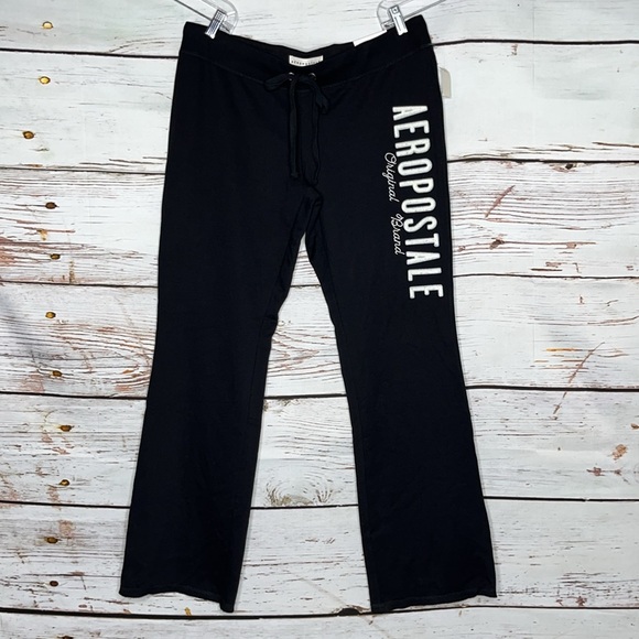 Aeropostale NWT Size XL Black - White Logo Fleece Lined Fit & Flare Sweatpants - Picture 1 of 4